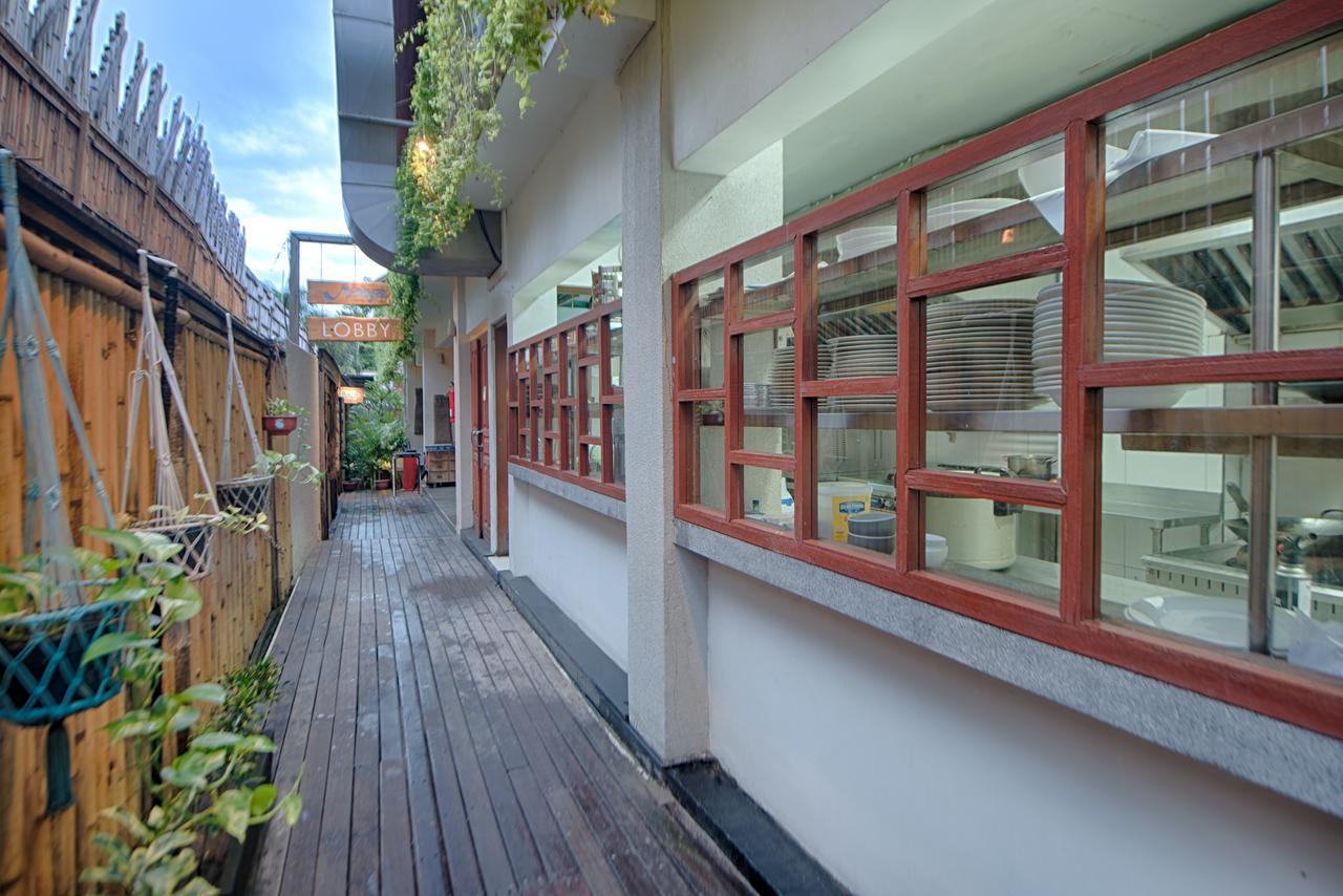 Natya Hotel Gili Trawangan Exterior foto